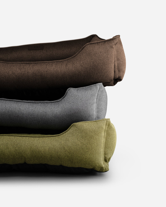 Chester & Lee | Cotton Sleeper Dog Bed Gray