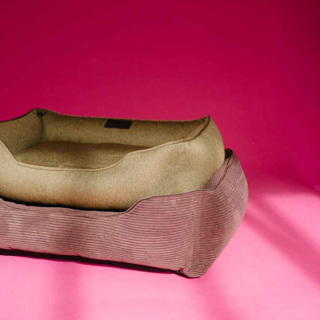 Chester & Lee | Fancy Corduroy Sleeper Dog Bed Brown