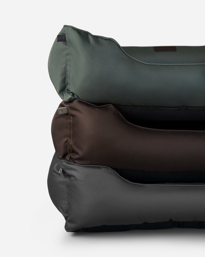 Chester & Lee | Waterproof Sleeper Dog Bed Green