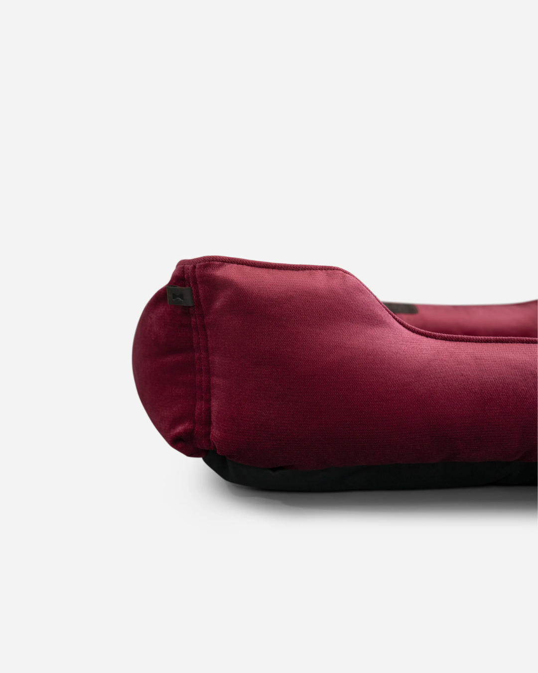 Chester & Lee | Vibrant Velvet Sleeper Dog Bed Wine