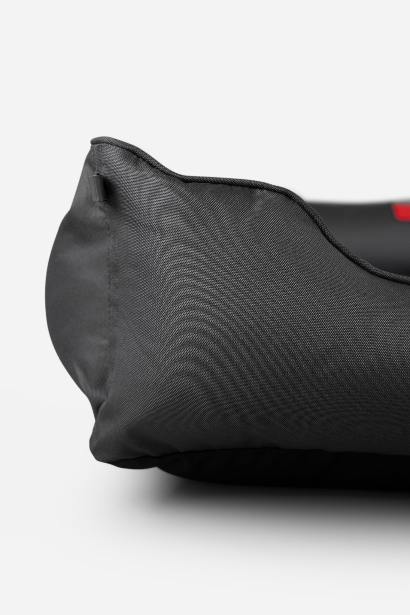 Chester & Lee | Waterproof Sleeper Dog Bed Gray