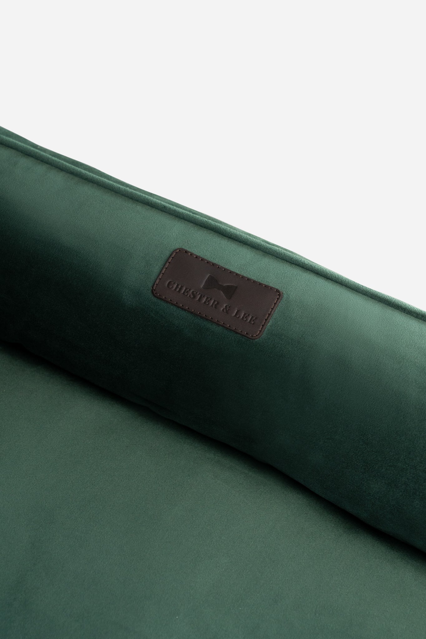 Chester & Lee | Classic Velvet Sleeper Dog Bed Green