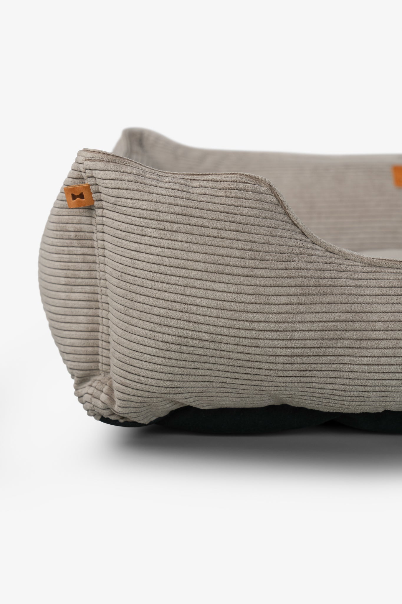 Chester & Lee | Fancy Corduroy Sleeper Dog Bed Taupe