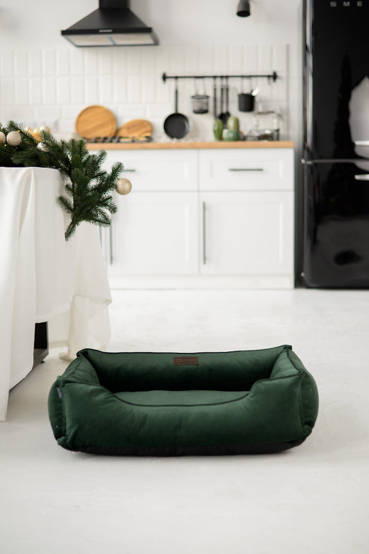 Chester & Lee | Classic Velvet Sleeper Dog Bed Green