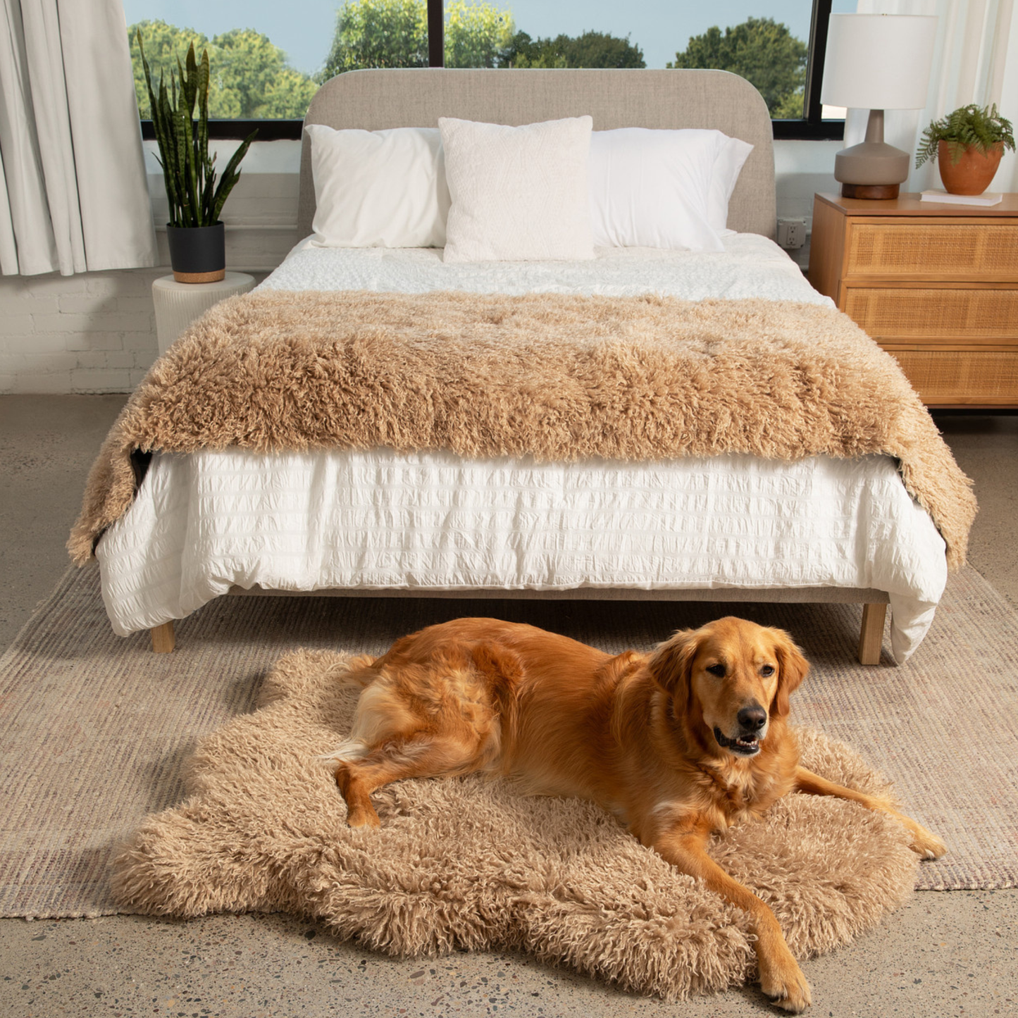 PupRug® Luxe Faux Fur Orthopedic Dog Bed -  Plush Sheep Tan